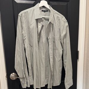 Banana Republic Men's White and Green Checkered Shirt